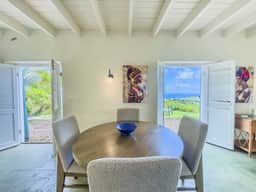 Moko Vista - Hilltop Ocean View Villa
