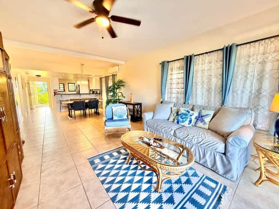 Sunset Oasis - 2Br Beach Front Condo