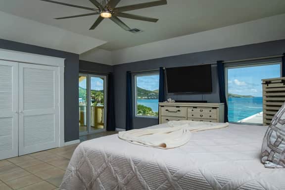 The Cerulean – Oceanfront Luxury Retreat